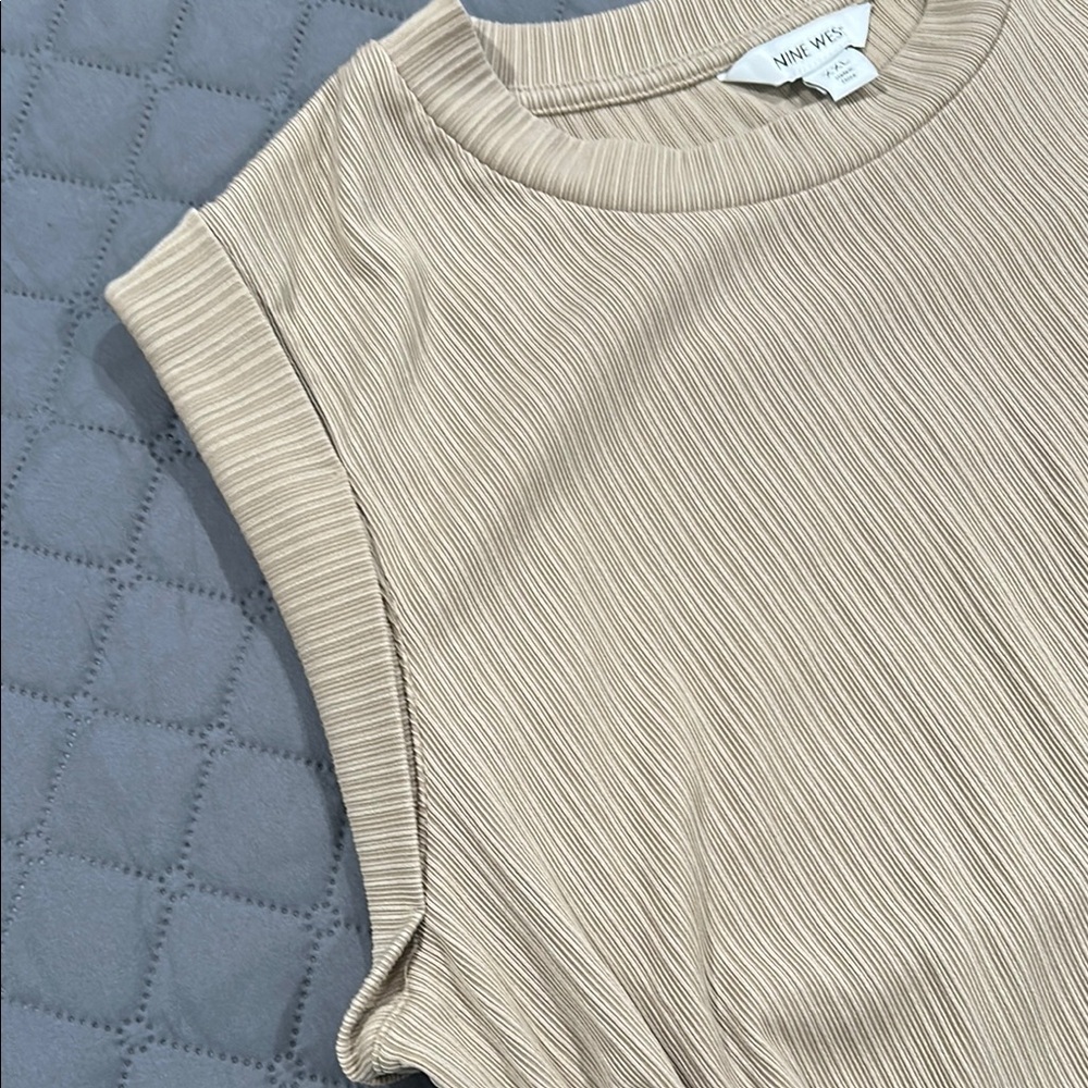 Nine West Ribbed Beige Muscle Tee - Picture 3 of 3